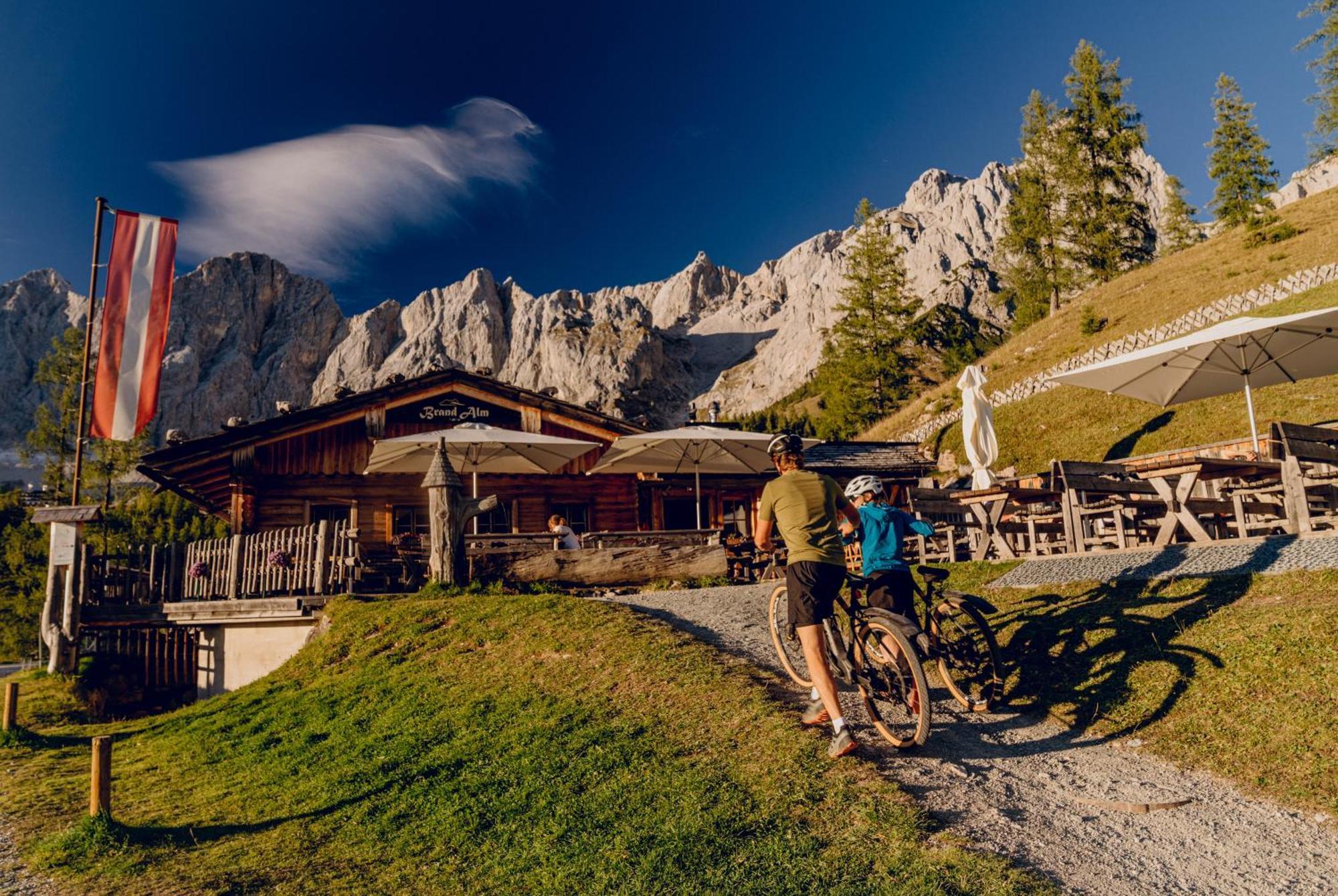 Brandhof - Chalet Am Berg Ramsau am Dachstein Exterior photo